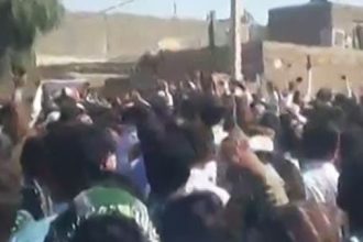 الاحتجاجات مستمرة في إيران.. والسلطات تعتقل 57 متظاهراً