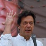باكستان: لجنة الانتخابات تقصي رئيس الوزراء السابق عمران خان