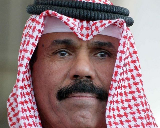 عودة أمير الكويت بعد اجراء فحوصات طبية في إيطاليا