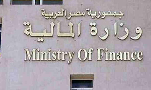 وزارة المالية المصرية تُعلن شروط الاستفادة من قانون استيراد السيارات للمصريين المقيمين بالخارج