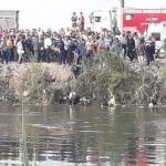 "الحافلة الغارقة" في مصر .. 6 طلاب من عائلة من بين الضحايا