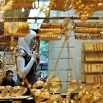 أسعار الذهب في مصر تسجل أعلى مستوياتها على الإطلاق.  عيار 21 بسعر 1300 جنيه