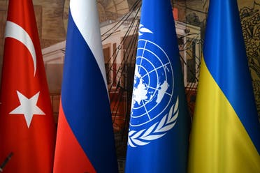أحد مراسم التوقيع على اتفاقية الحبوب بين روسيا وأوكرانيا في تركيا تحت رعاية الأمم المتحدة.