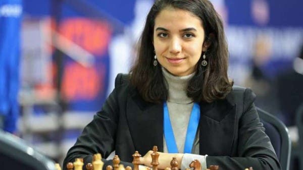 إيران تتبرأ من لاعبة الشطرنج: هي لا تمثلنا