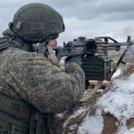 وسط مخاوف من هجوم على أوكرانيا ، تقوم بيلاروسيا بنقل القوات والمعدات
