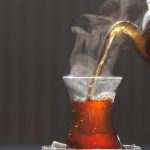 ارتفاع أسعار الشاي يزعج مزاج المصريين.  ها هي الأسباب!