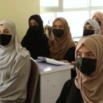 بعد التعليم ، تمنع طالبان النساء الأفغانيات من العمل
