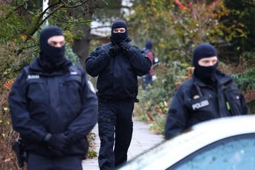 تبحث الشرطة الألمانية عن مواقع في جميع أنحاء البلاد اليوم.