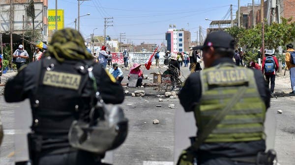 مقتل 12 شخصًا في بيرو في اشتباكات بين المتظاهرين وقوات الأمن