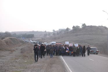 مسيرة حاشدة في ستيباناكيرت للمطالبة برفع الحصار