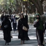 ضغوط دولية على طالبان من أجل عمل المرأة الأفغانية ... وتحذير من مجاعة مقبلة