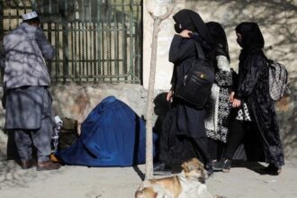 تشدد طالبان الحظر المفروض على تعليم المرأة وتمنع قبولها في الجامعات