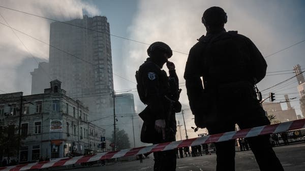 السلطات الأوكرانية تعتقل ضابطا أمنيا كان يتجسس لصالح روسيا