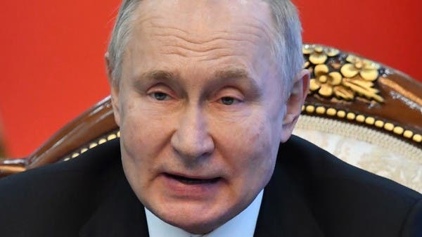 بوتين يوبخ وزيرًا علنًا: لماذا تلعب دور الغبي؟