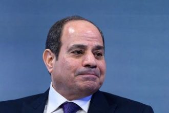 "توقفوا عن التسرع" .. السيسي يعلق على الأزمة الاقتصادية العالمية ، بملامسة المصريين