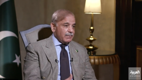 رئيس وزراء باكستان: العلاقة الأخوية بين السعودية وباكستان