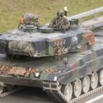 "ستتأثر علاقاتنا".  الكرملين يحذر ألمانيا من تسليم دبابات إلى كييف