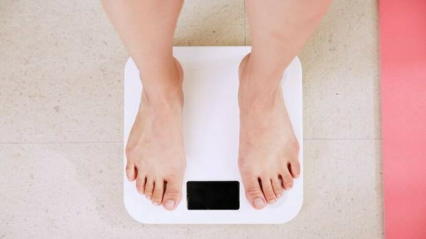 لماذا تنمو أنظمة إنقاص الوزن بين الأصغر سنًا