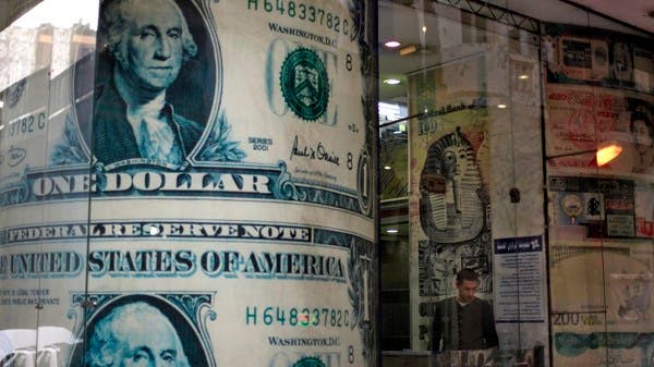 إلى أين وصلت الحكومة المصرية في ملف توفير الدولار؟