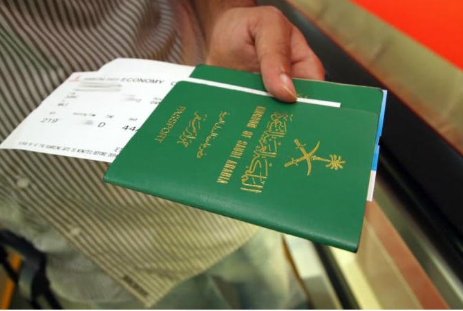 كيفية الاستعلام عن تأشيرة خروج وعودة مفردة في السعودية