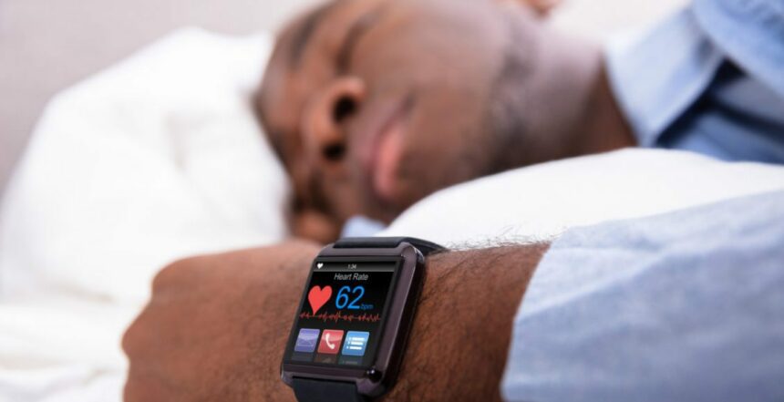 لماذا تزداد ضربات القلب عند النوم