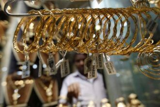 تراجع الطلب يقود أسعار الذهب في مصر إلى هذا المستوى