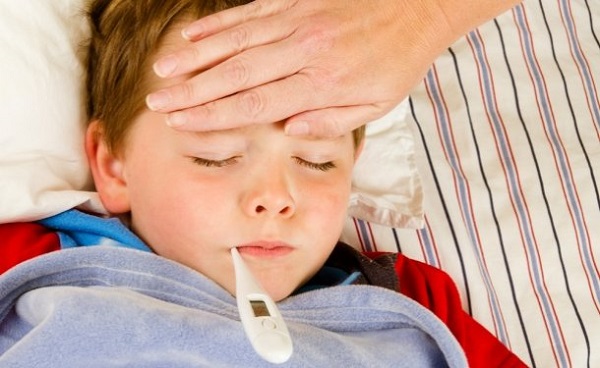 التهاب اللوز عند الأطفال وارتفاع الحرارة